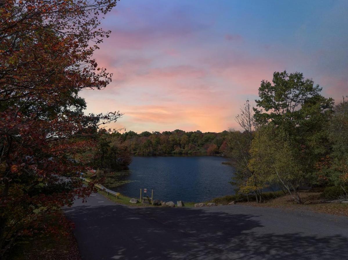 The Sage Chalet In Emerald Lakes, Poconos! Long Pond エクステリア 写真