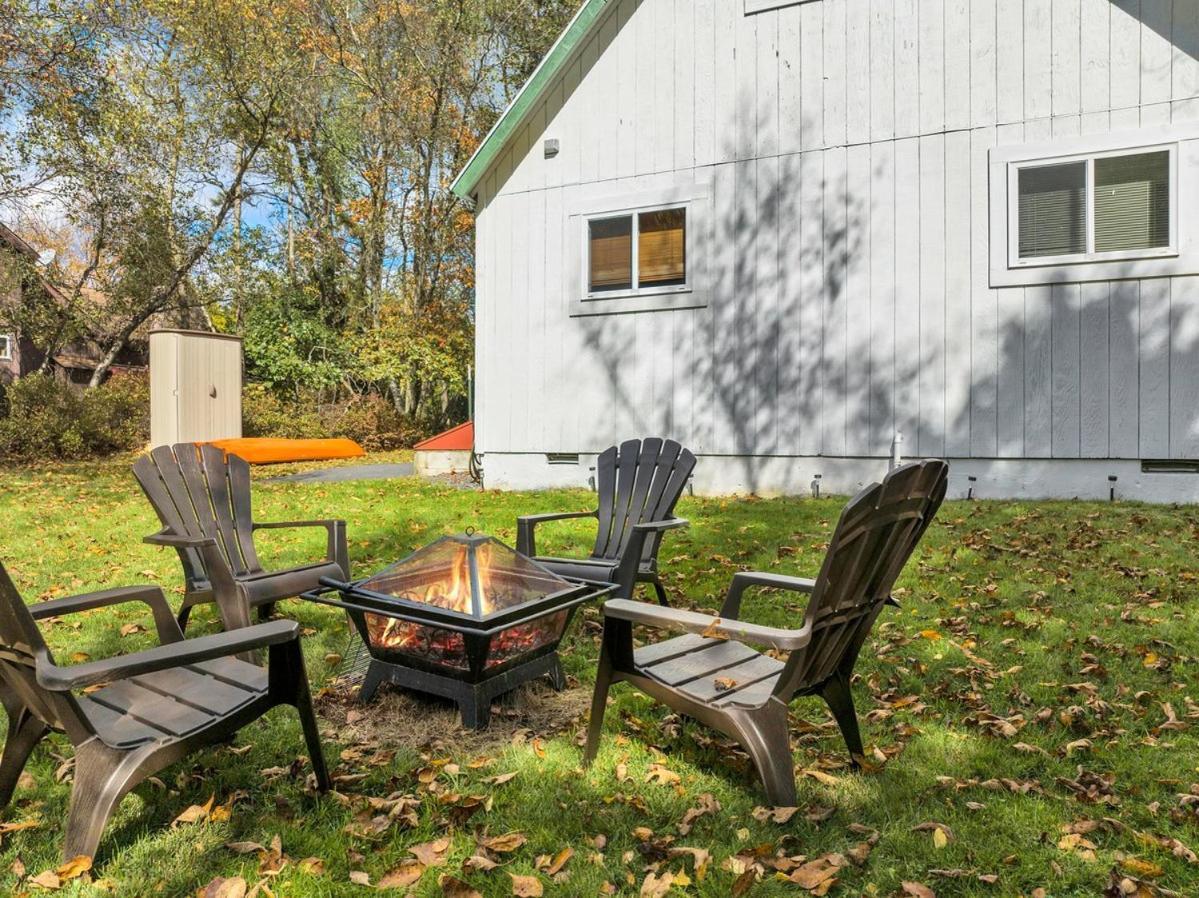 The Sage Chalet In Emerald Lakes, Poconos! Long Pond エクステリア 写真